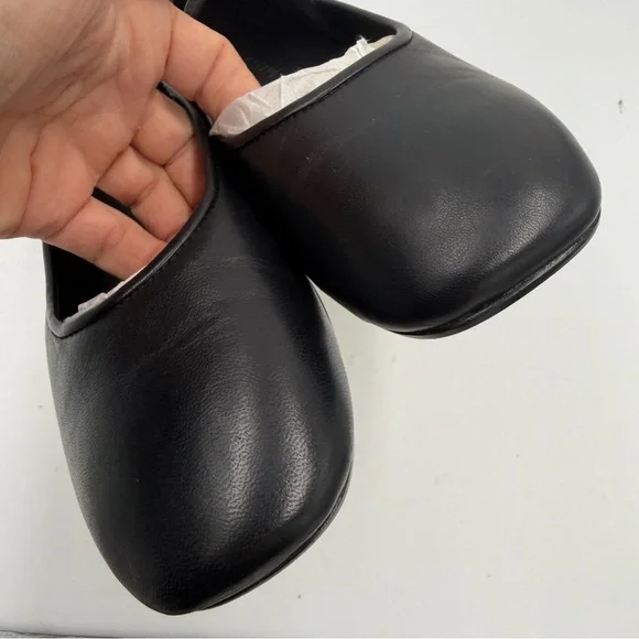 Everlane Black Leather The Day Mary Jane Flat in Size 6.5 - Picture 5 of 13